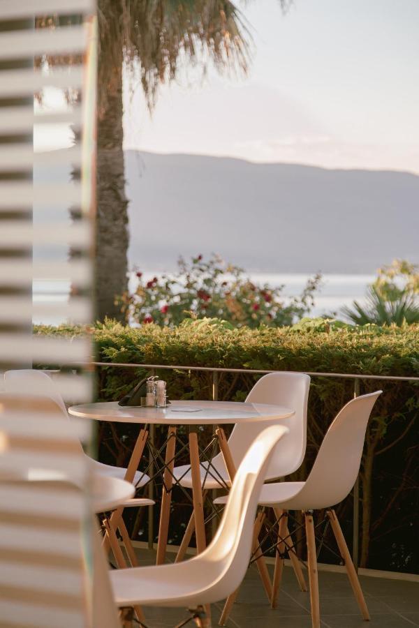 Calma Beach Hotel Stavros  Extérieur photo